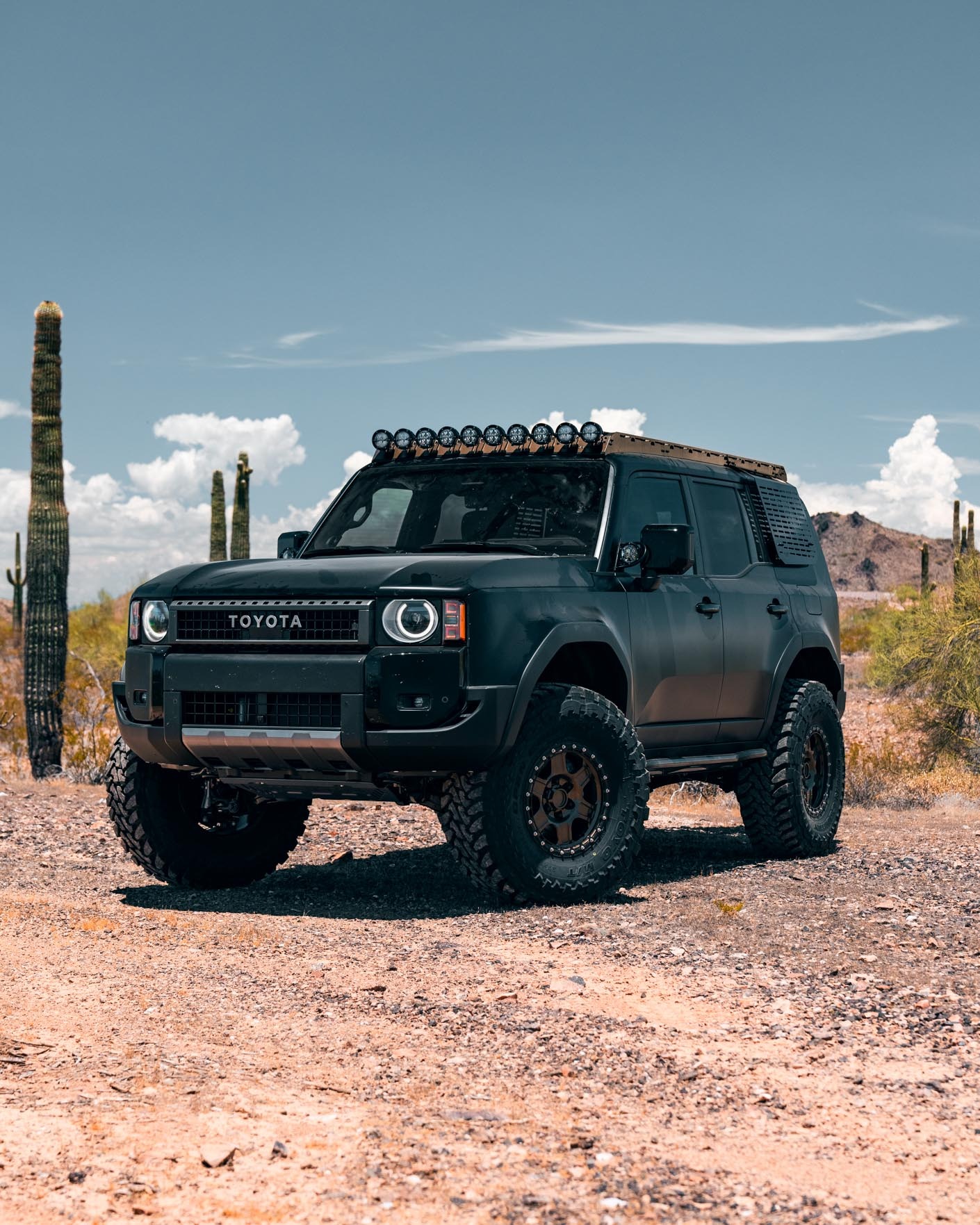 LC250-LifeStyle-2.jpg